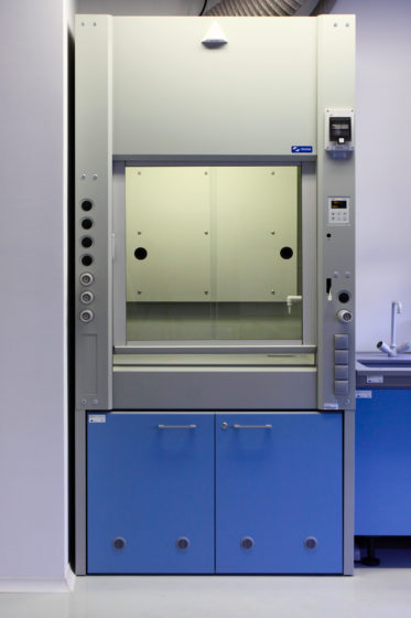 laboratory fume-hoods for extraction of dangerous fumes