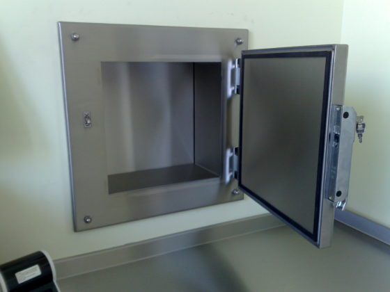 A shielded radiation protection hatch